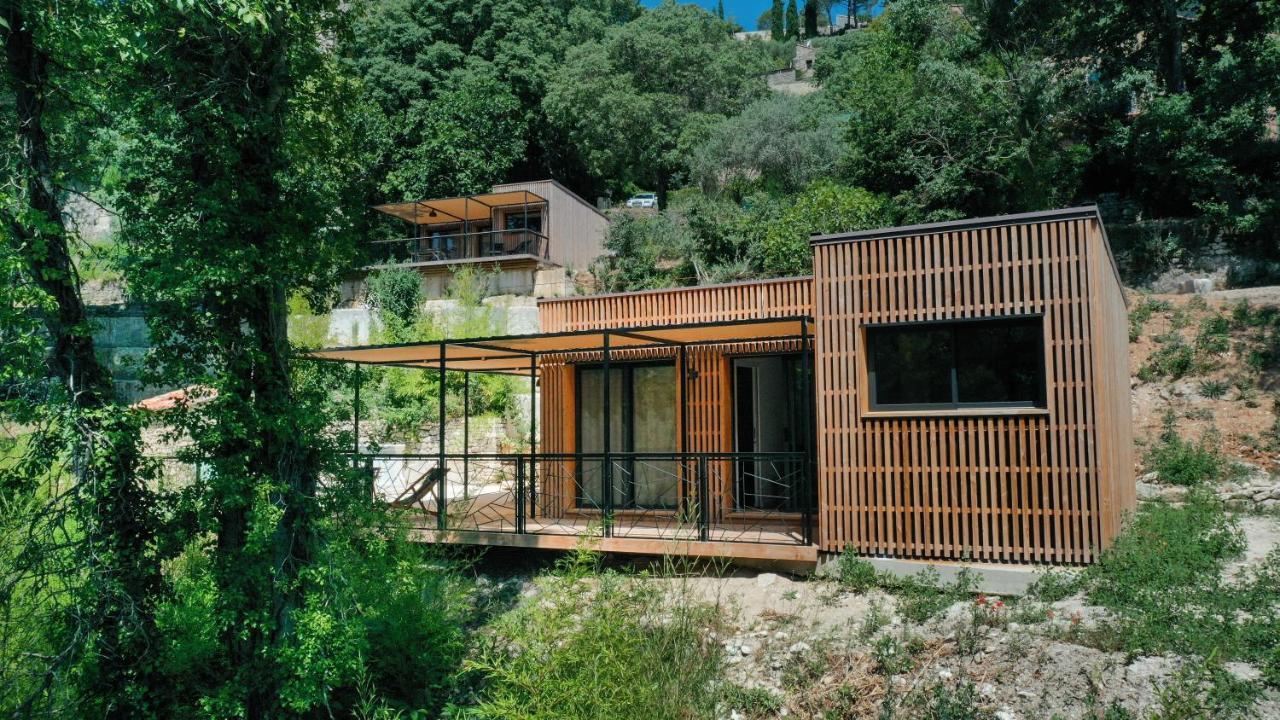 Les Cabanes De La Fontaine Лакост Екстериор снимка